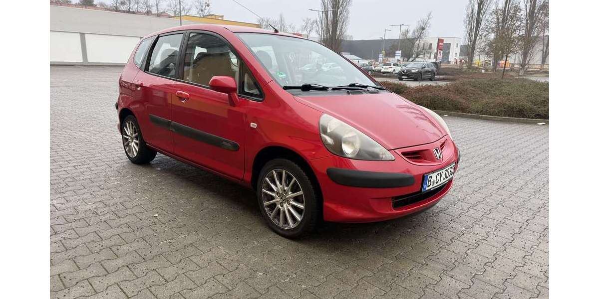Honda Jazz 103.245 km 2.490 &euro; Berlin 13587