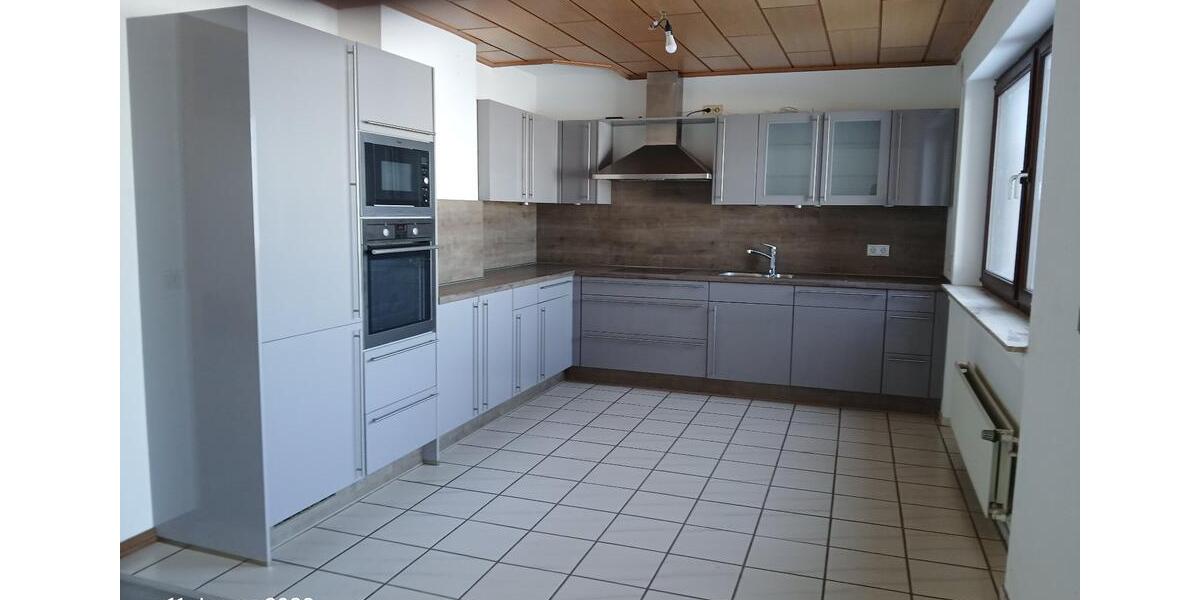 Großzügiges Haus mit Garten und Sonnenterasse in ruhiger Lage 6 zimmer