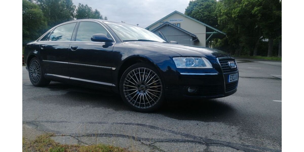 Audi A8 271.000 km 5.500 € Annaberg Buchholz 09456