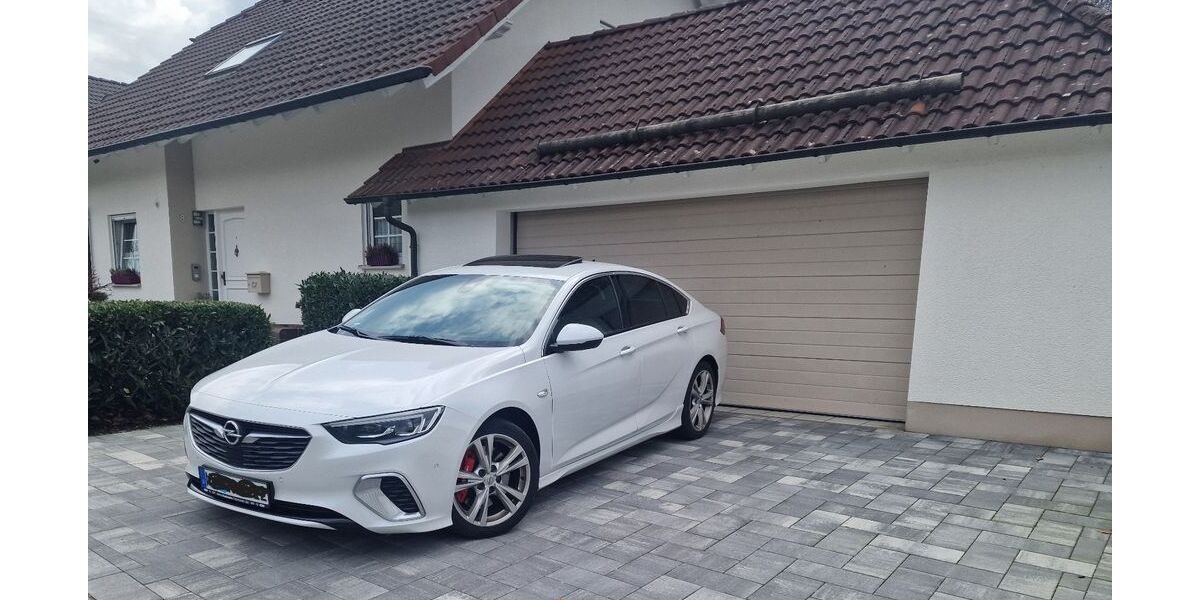 Opel Insignia 95.000 km 22.500 &euro; Kierspe 58566