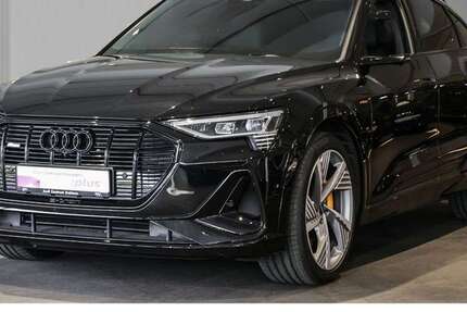 Audi e-tron 62.792 km 41.980 € Koblenz 56070