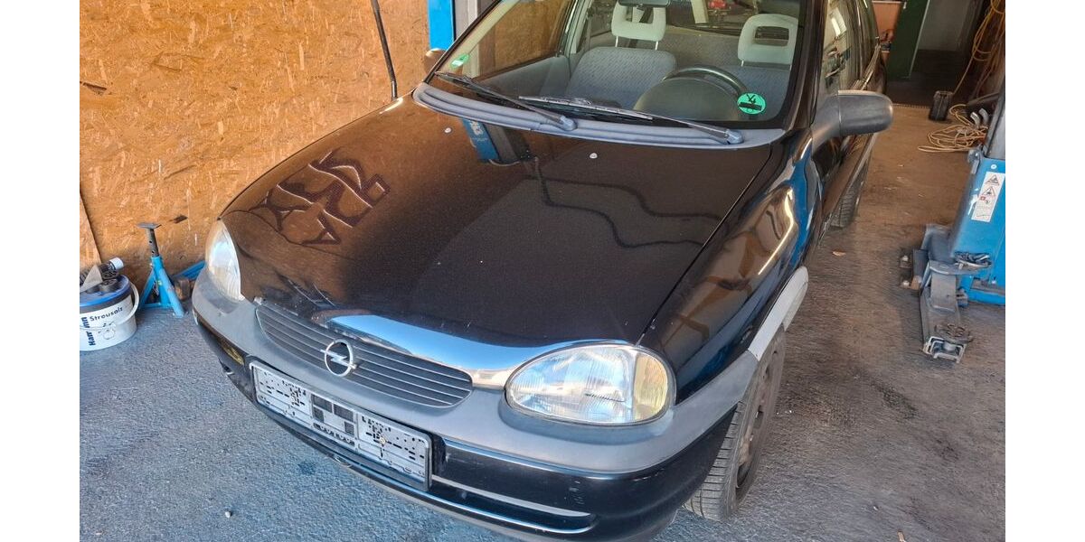 Opel Corsa 184.000 km 600 &euro; Nusplingen 72362