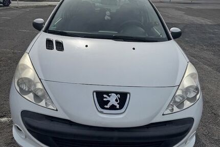 Peugeot 206 82.000 km 2.750 &euro; Stolberg 52223