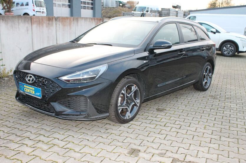 Hyundai i30 17.400 km 19.980 € Munderkingen 89597