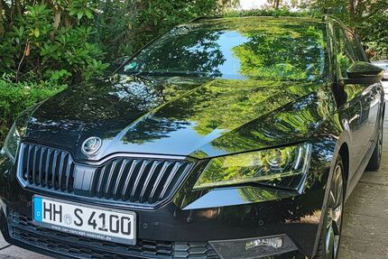 Skoda Superb 109.300 km 19.900 &euro; Hamburg 22359