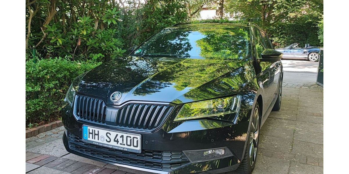 Skoda Superb 109.300 km 19.900 &euro; Hamburg 22359