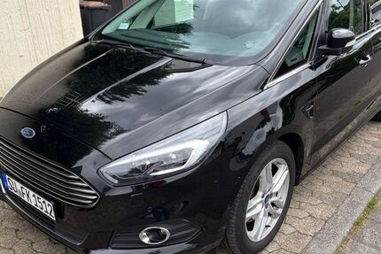 Ford S-Max 181.000 km 18.300 &euro; Wachtberg 53343