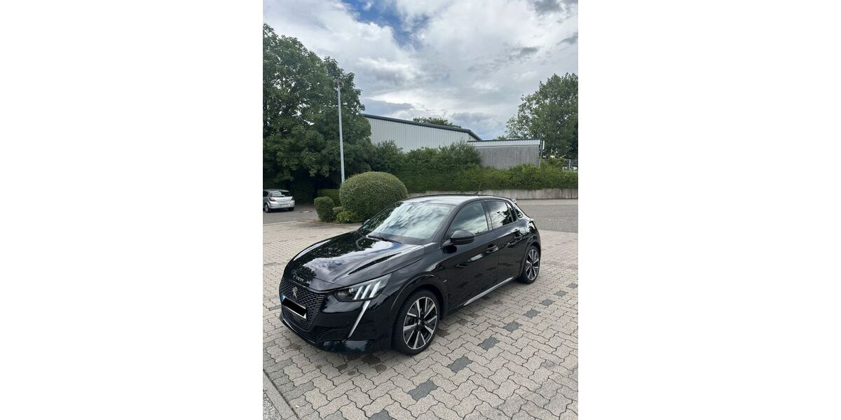 Peugeot 208 45.100 km 16.200 &euro; Pirmasens 66953