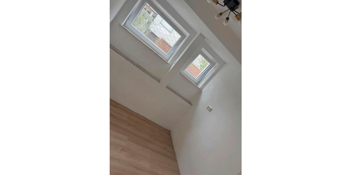 Erdgeschoßwohnung Iserlohn - 1 Zimmer, 35 m&sup2;, 360&euro; | Angebot:25858760