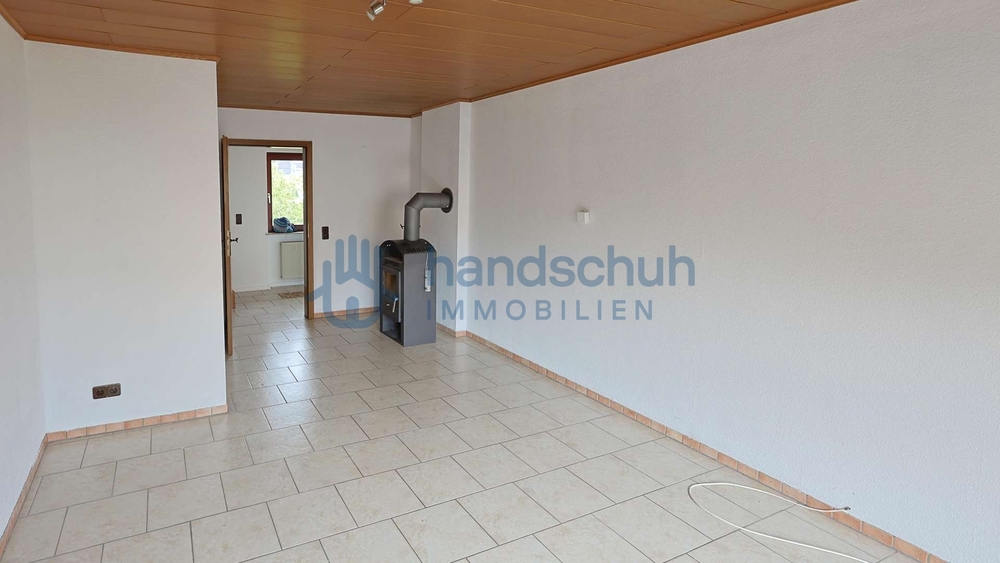 Reihenendhaus mit großem Garten - Einfamilienhaus Montabaur | Angebot:26836581