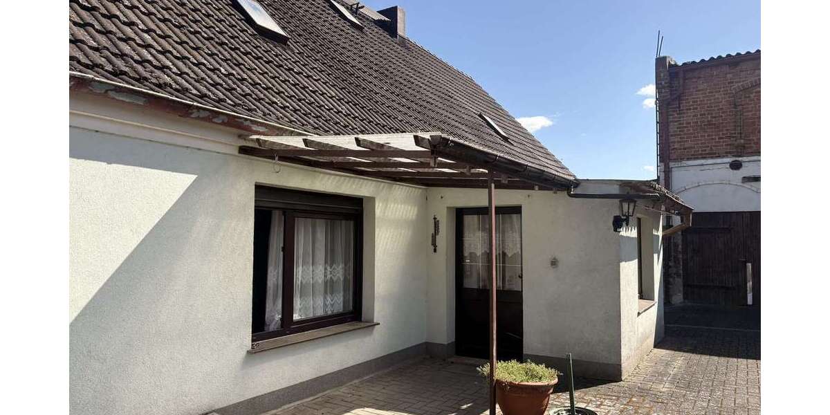 Einfamilienhaus Gartz (Oder) / Hohenreinkendorf Hohenreinkendorf - 6 Zimmer, 120 m&sup2;, 85.000&euro; | Angebot:26395200