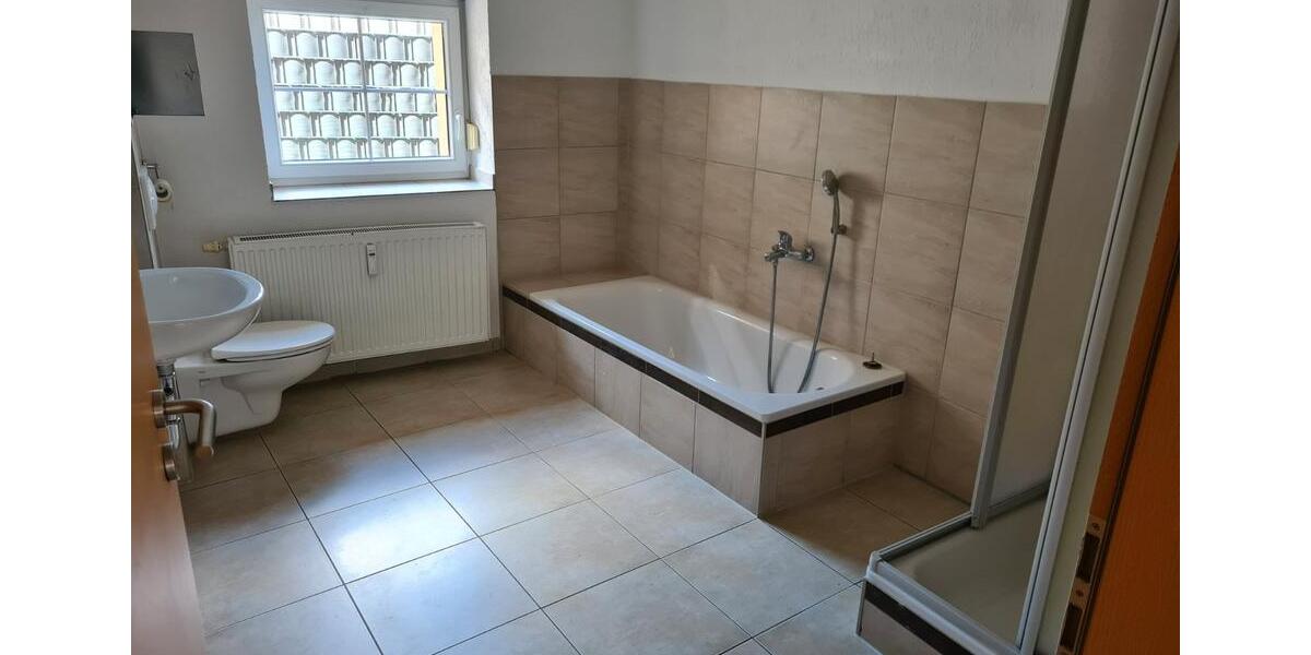 Erdgeschoßwohnung Erxleben - 3 Zimmer, 78 m&sup2;, 620&euro; | Angebot:26409646