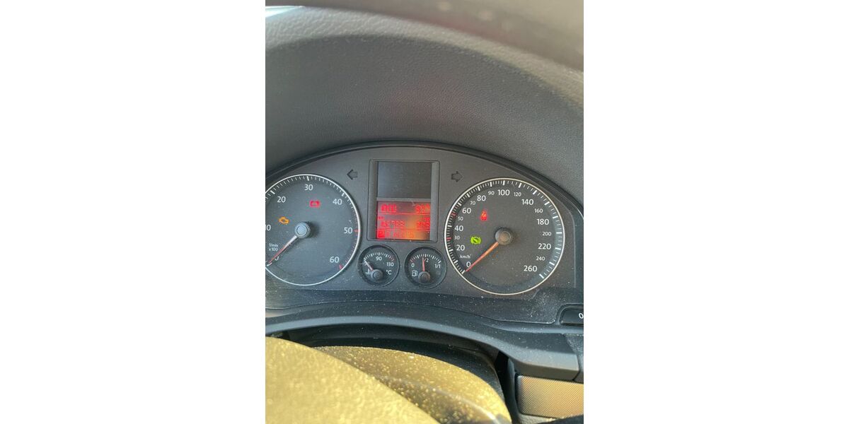 VW Golf 183.000 km 4.000 &euro; Karlsdorf Neuthard 76689