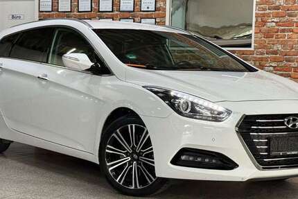 Hyundai i40 191.000 km 8.990 &euro; Uttenhofen bei Schwäbisch Hall 74538