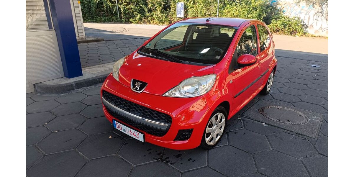 Peugeot 107 87.000 km 3.499 &euro; Dortmund 44147