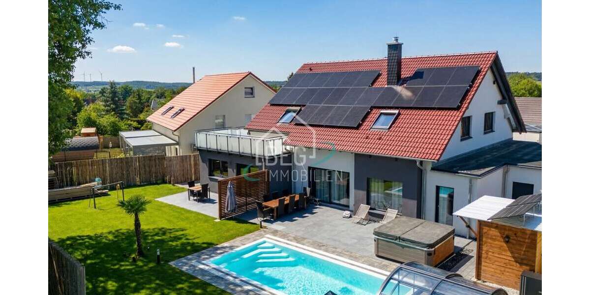 Einfamilienhaus Kirchberg an der Jagst / Hornberg Hornberg - 9 Zimmer, 246 m&sup2;, 1.180.000&euro; | Angebot:26833586