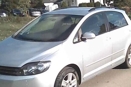 VW Golf 47.000 km 5.500 € Langenbrettach 74243