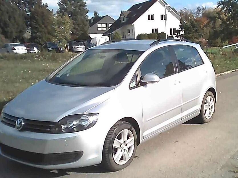 VW Golf 47.000 km 5.500 € Langenbrettach 74243