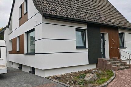 Einfamilienhaus zu vermieten, kernsaniert, modern, viel Platz zimmer