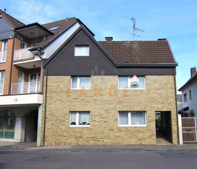 Haus zum Kaufen in Troisdorf Bergheim 395.000 € 187 m²