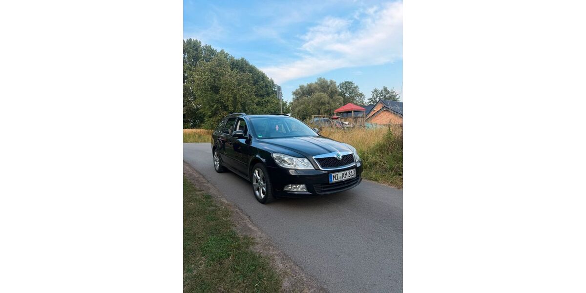 Skoda Octavia 128.000 km 5.490 &euro; Porta Westfalica 32457