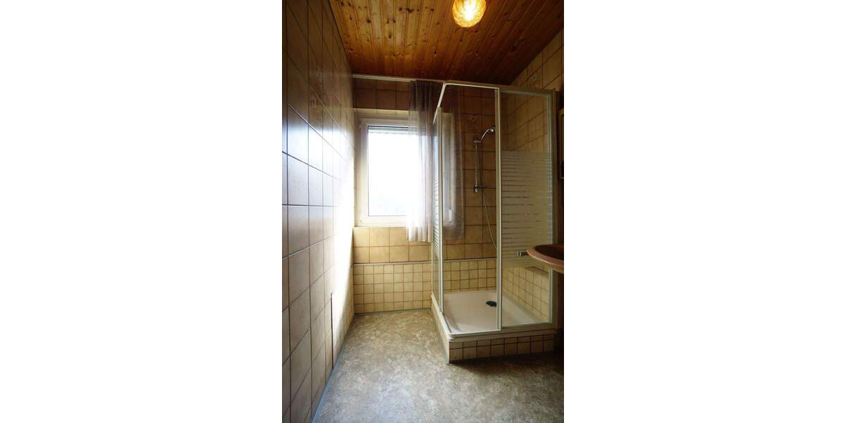 Reihenendhaus Reutlingen Burgholz - 3 Zimmer, 74 m&sup2;, 275.000&euro; | Angebot:24672747