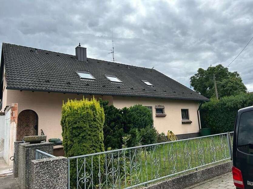 Haus zum Kaufen in Obermichelbach 569.000 € 280 m²
