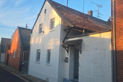 Hausvermietung . 8 zimmer