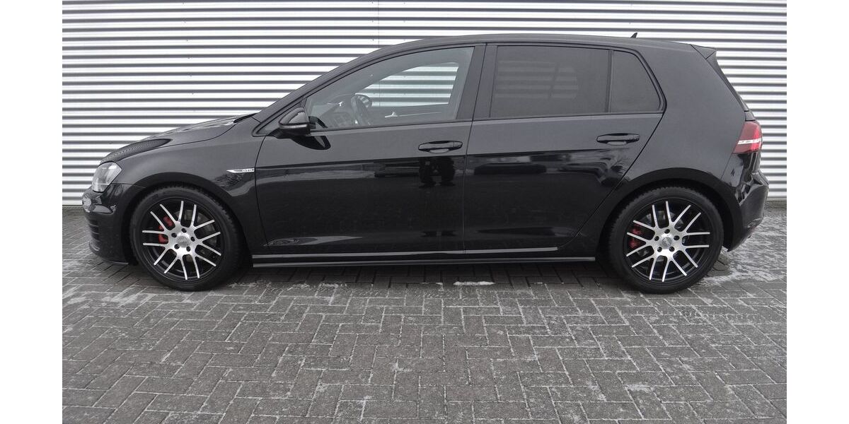 VW Golf 277.000 km 9.500 &euro; Aken 06385