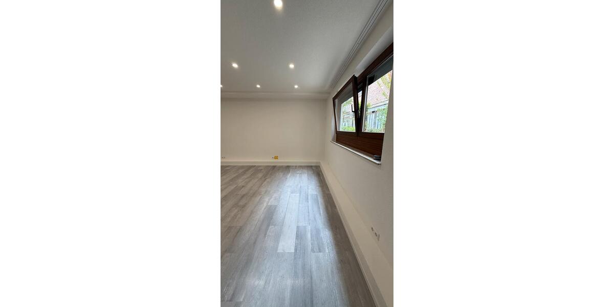 Etagenwohnung Gerlingen - 1 Zimmer, 33 m&sup2;, 770&euro; | Angebot:26272287