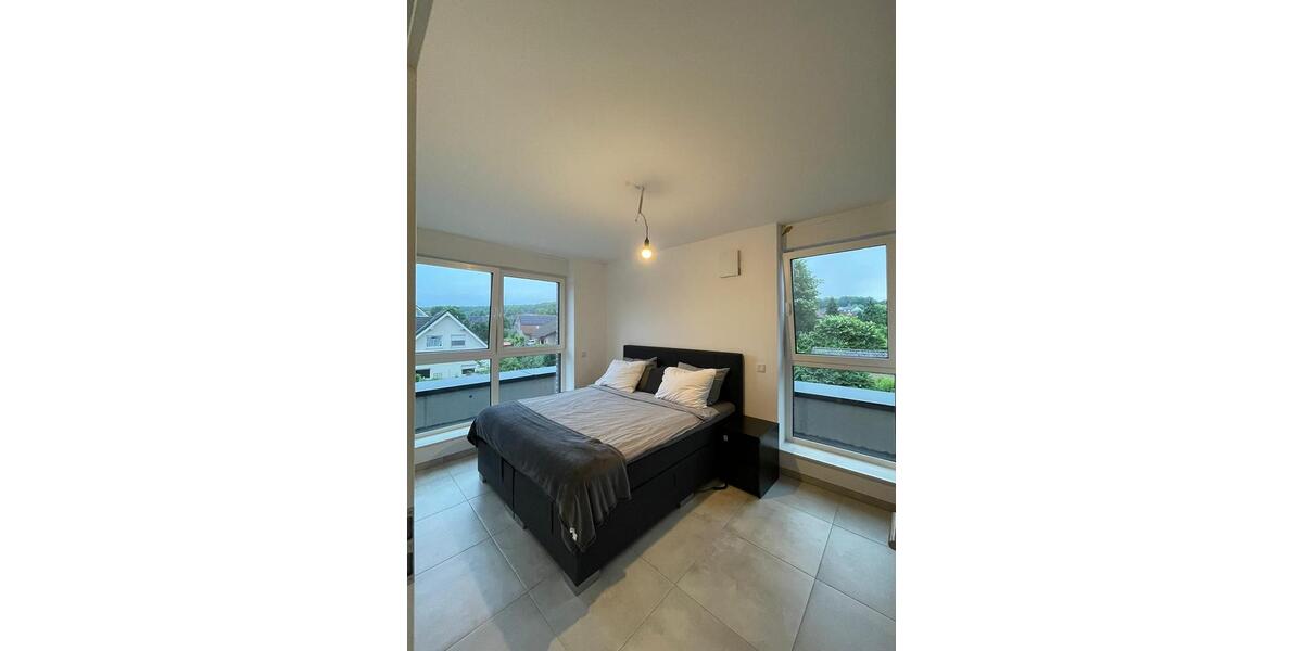 Einfamilienhaus Emmerich am Rhein - 2 Zimmer, 82 m&sup2;, 1.295&euro; | Angebot:26395388