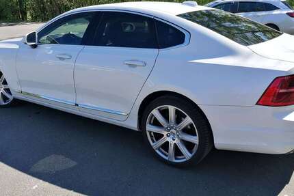 Volvo S90 160.000 km 24.999 &euro; Merenberg, Marktflecken 35799
