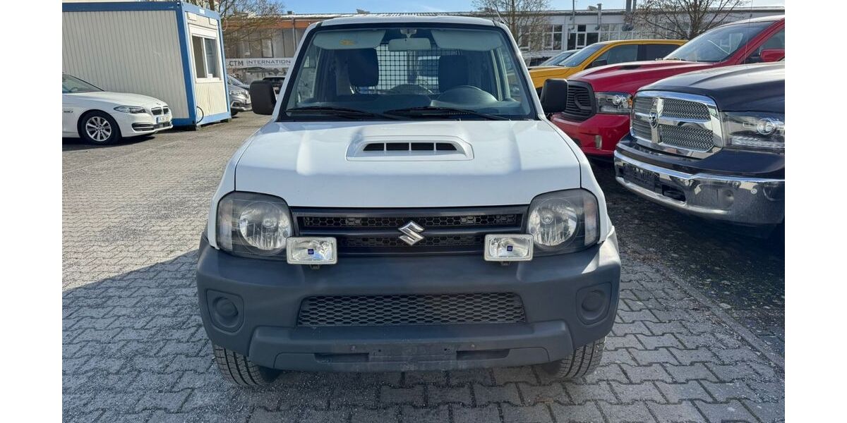 Suzuki Jimny 118.200 km 8.790 &euro; Berlin 12277