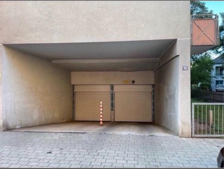 Stellplatz frei Kirchenstr Nähe Schweiggerstr. Harsdörffer