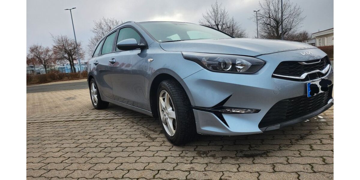 Kia ceed Sportswagon 34.375 km 17.699 &euro; Pöhl 08543