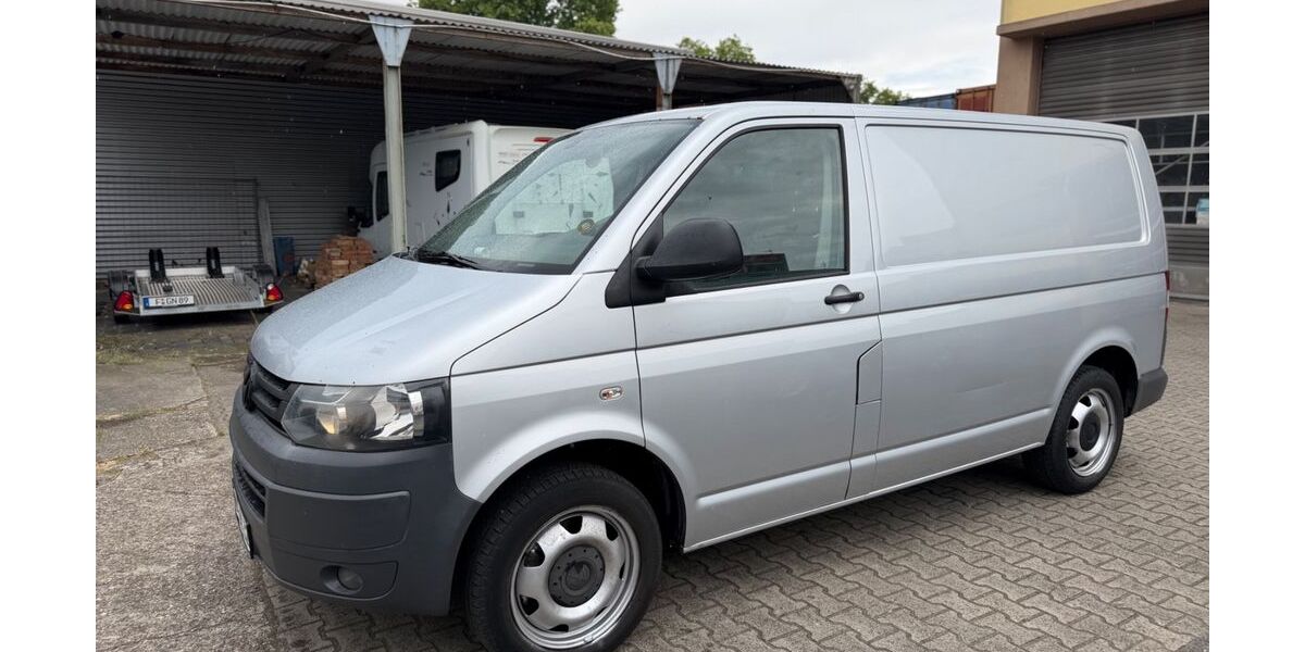 VW T5 Transporter 265.000 km 6.990 &euro; Frankfurt am Main 65933