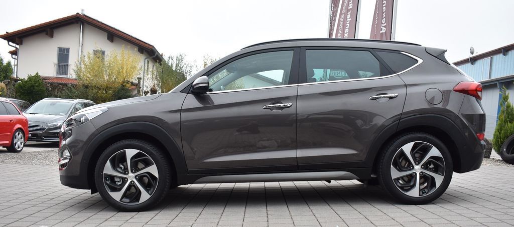Hyundai TUCSON 153.000 km 16.800 € Buchloe 86807