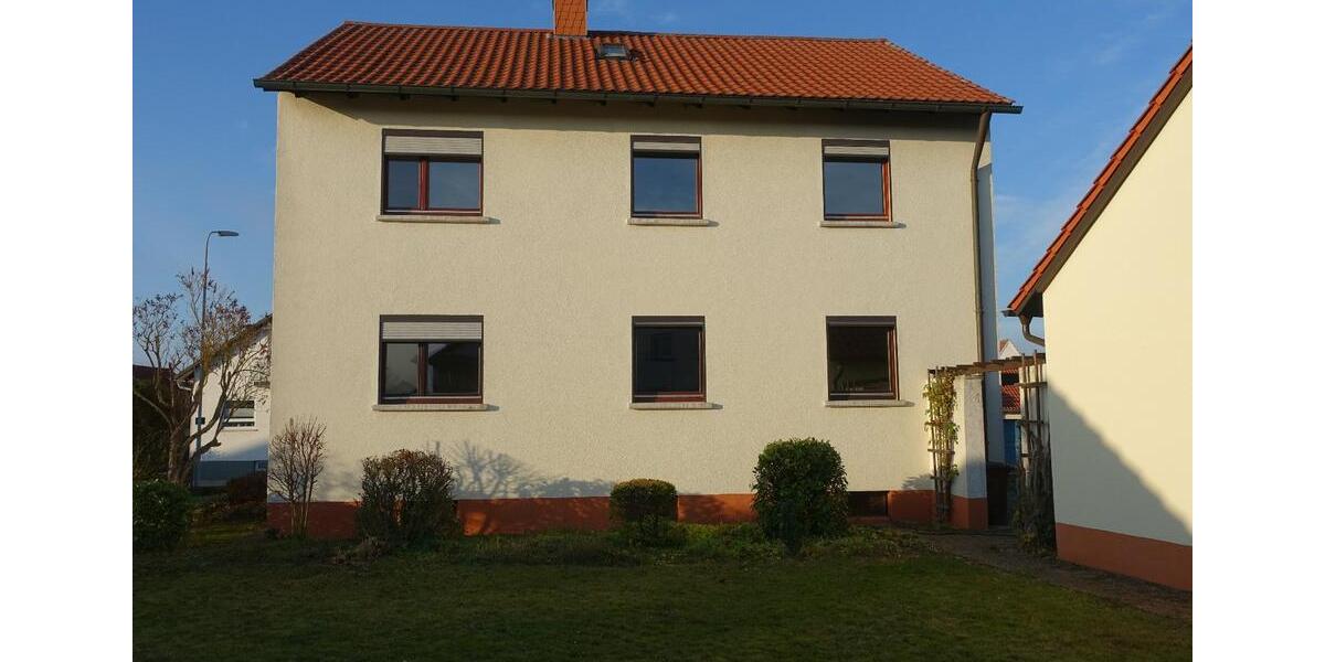 Erdgeschoßwohnung Bad Neustadt an der Saale - 3 Zimmer, 77 m&sup2;, 700&euro; | Angebot:26697930