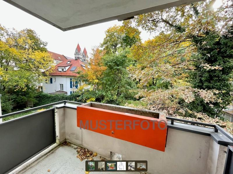 Dachgeschoßwohnung München Ludwigsvorstadt-Isarvorstadt - 2 Zimmer, 61 m&sup2;, 1.378&euro; | Angebot:25100074