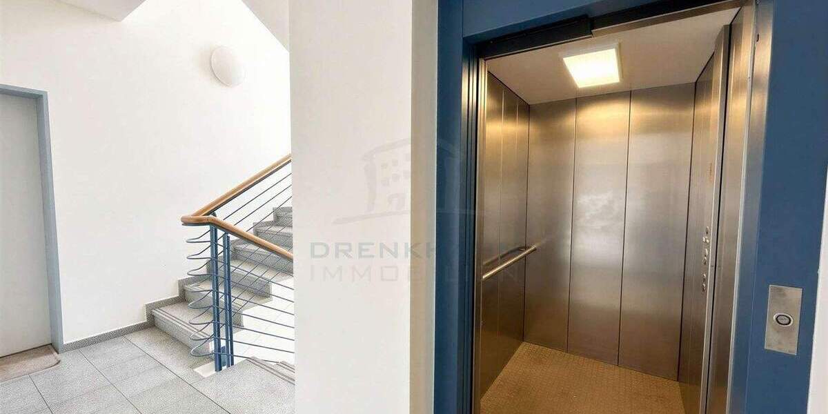 Etagenwohnung Rostock Kröpeliner Tor-Vorstadt - 2 Zimmer, 80 m&sup2;, 279.200&euro; | Angebot:25665370