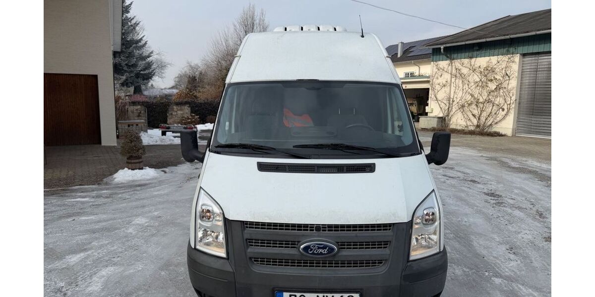Ford Transit 155.000 km 4.990 &euro; Bad Aibling 83043
