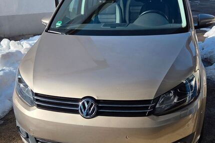 VW Touran 190.000 km 6.900 &euro; Oberstaufen 87534