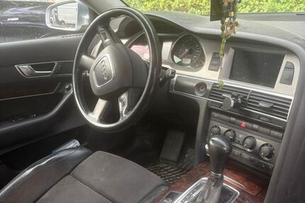 Audi A4 250.900 km 2.500 &euro; Bielefeld 33602