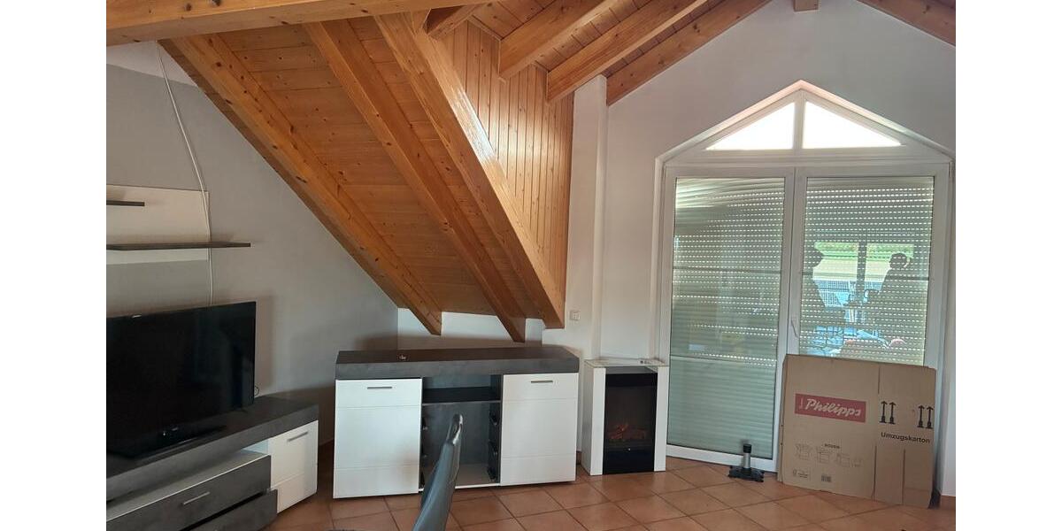 Dachgeschoßwohnung Moos - 3 Zimmer, 110 m&sup2;, 750&euro; | Angebot:26459658