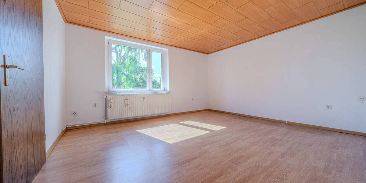 Etagenwohnung Neuruppin / Gnewikow Gnewikow - 2 Zimmer, 49 m&sup2;, 95.000&euro; | Angebot:23970373