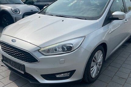 Ford Focus 156.950 km 6.490 &euro; Pirk 92712
