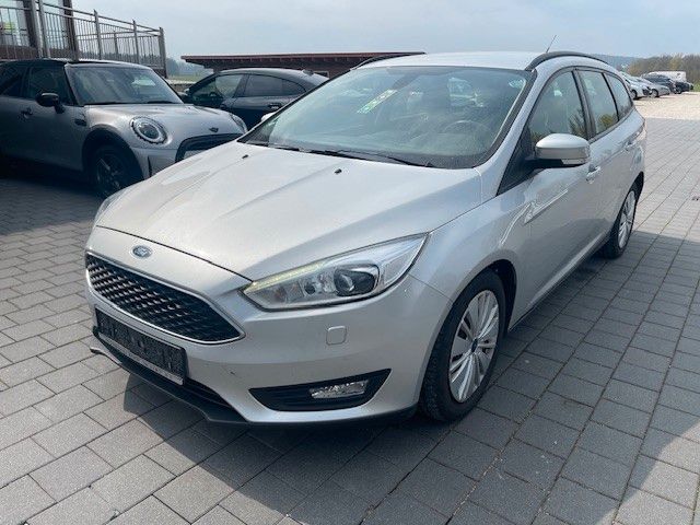 Ford Focus 156.950 km 6.490 &euro; Pirk 92712