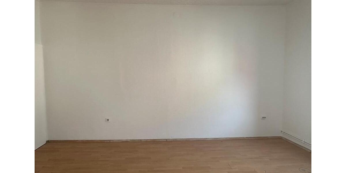 Etagenwohnung Neunkirchen - 4 Zimmer, 120 m&sup2;, 850&euro; | Angebot:26407083