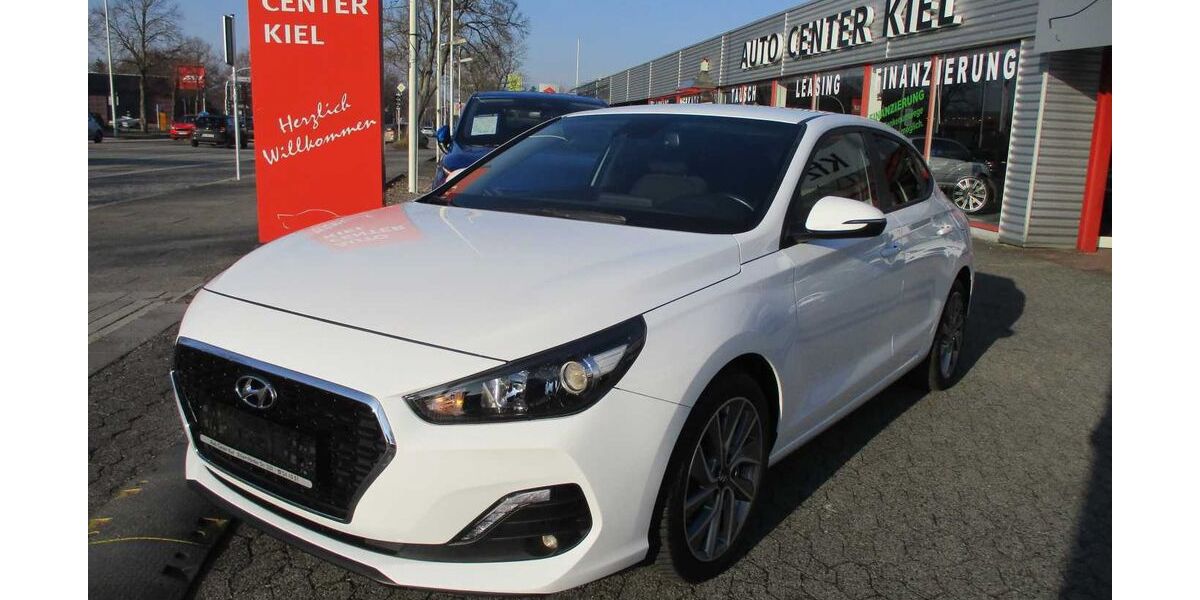 Hyundai i30 83.000 km 14.650 &euro; Kiel-Kronshagen 24119