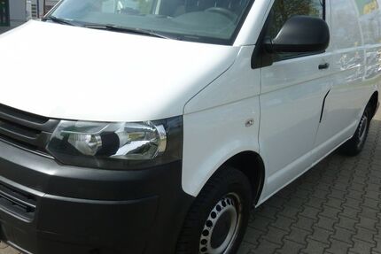 VW T5 Transporter 179.000 km 7.140 &euro; Essen 45144